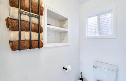 Cozy Old Brooklyn Home near Zoo - Foto 23