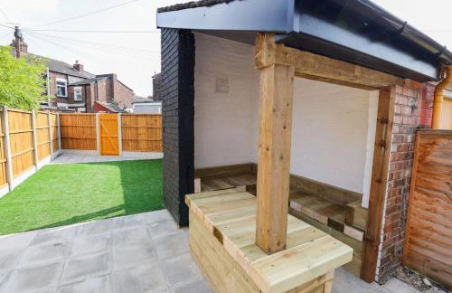 'Station House' Cosy Renovated Family-Friendly Home in Runcorn, Cheshire - Train Station Liverpool Chester Links, Brindley Theatre - Foto 28