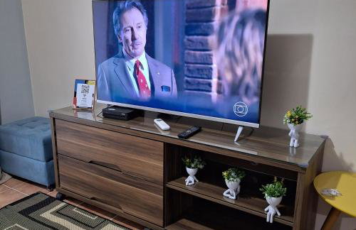 Cond Renata IV - Apto 02 dorm - 150mts Praia com Wi-fi 500Gb gratuito - Foto 7