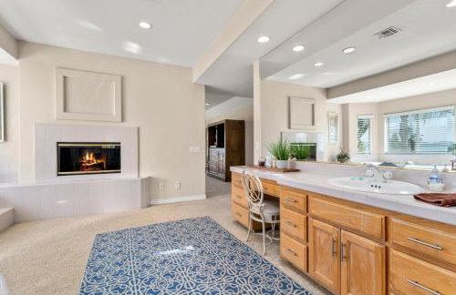 Lakeside Mansion Waterfront 34 beds Boat ramp - Foto 57