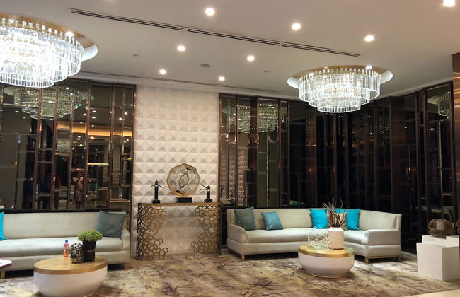 Three Central - Photo 3