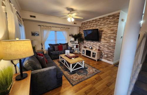 The Bay House- New Kitchen & Updates! An AC Vibe!! - Foto 9