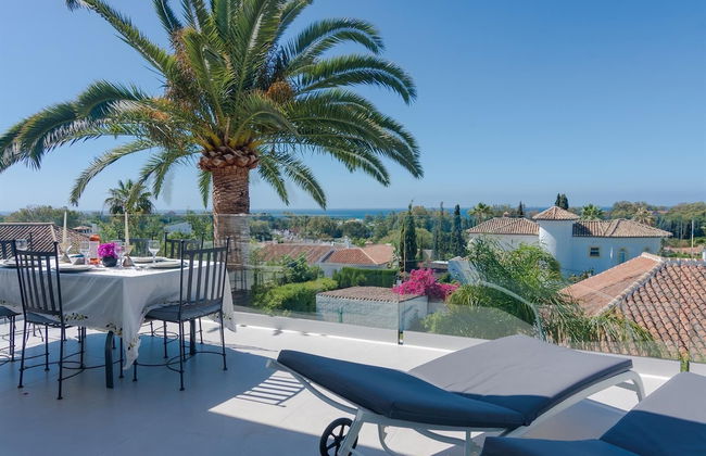 Villa Near Beach In Marbella - Photo 40