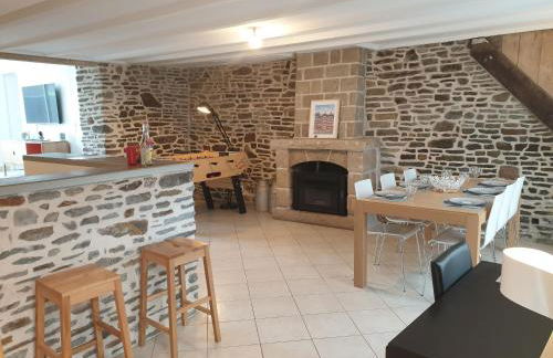 Maison de ville située à 8 kms du Mont St Michel - Foto 3