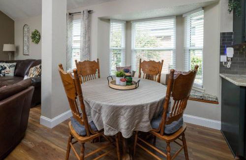 Pool, Games & World Cup Fun for the Whole Family - Foto 22