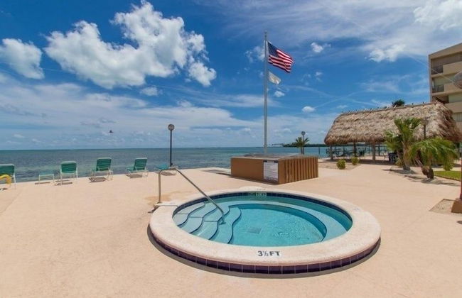 Picturesque 2 Bedroom Condo with Fabulous Ocean Views. 2 Condo by RedAwning - Foto 23