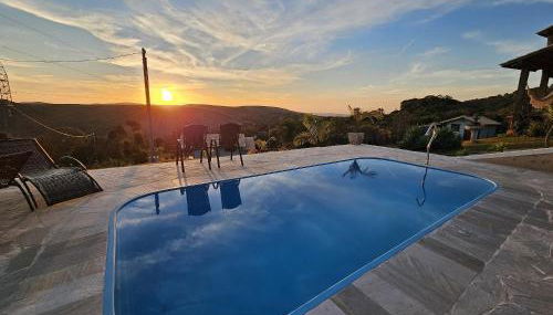 Chalés Vila Real - Tranquilidade na Serra de Carrancas - Piscina com uma vista espetacular do Pôr do Sol - Foto 3