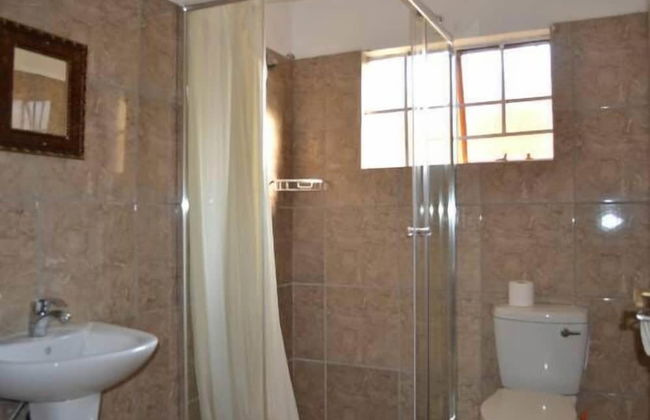 Pacific Conqueror Self Catering Units - Foto 29