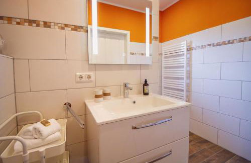 Lüttje Hütt - Foto 18