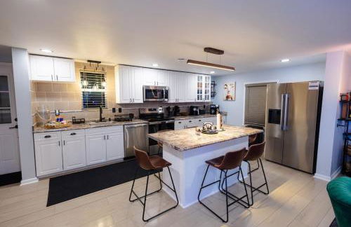 Bear Trails Retreat-Pocono Getaway Near Kalahari - Foto 38