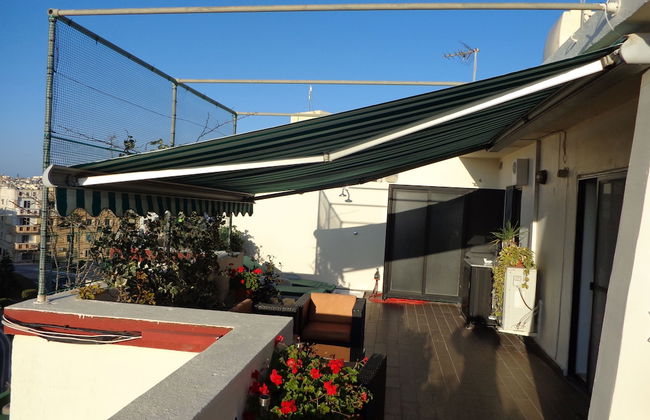 Lovely Penthouse With Private sun Terrace Between Valletta and Sliema - Foto 21