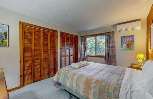 Cozy Island Cabin - Photo 10