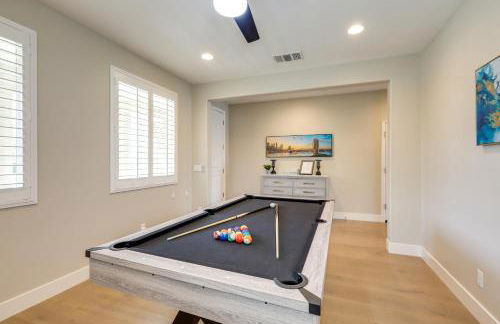 Luxe Roseville Home with Pool and Hot Tub! - Foto 5