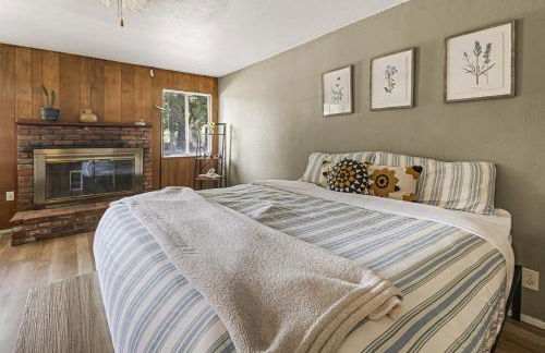 Chic in Chico w 2 Kings for Fam - Photo 3