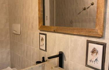 Ruti's House - Monolocale con travi a vista vicino Malpensa e Milano Rho Fiera - Photo 16