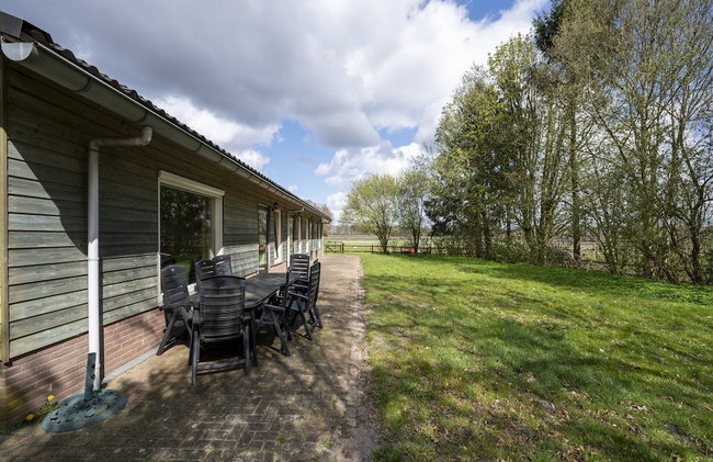 Holiday Home with Meadow View near Forests - Photo 24