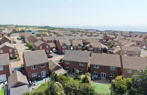 Contractor 4 Bed 2 BA 5 mins to Airport & Barry With Parking - Foto 71