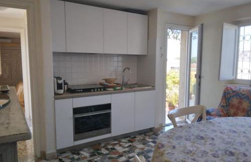 IL NIDO BY LUISA - Beautiful Terrace - Near the Station - Foto 8