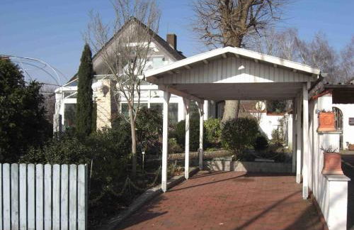 Schöne Ferienwohnung im HAUS SONNENGARTEN mit WLAN und Parkplatz in Achim bei Bremen - Foto 14