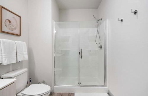 Pool with In-Unit Washer & Dryer and Garage Parking - Photo 15