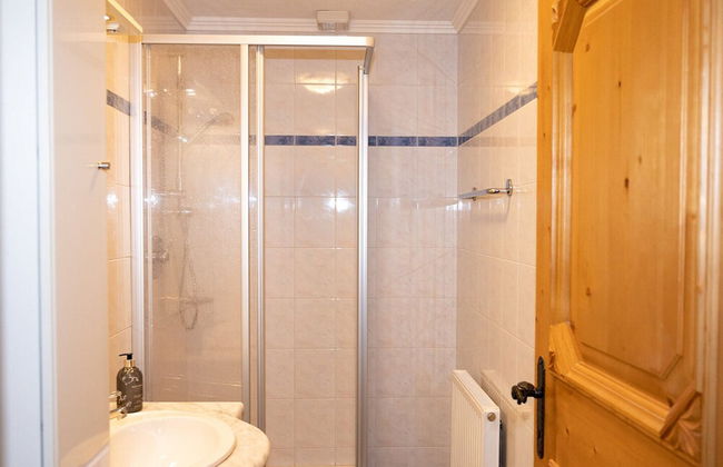 Holiday Flat with Pool Access - Foto 13