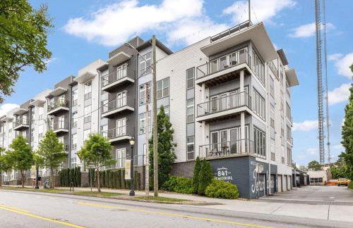 Reynoldstown Lux 2BR, Rooftop Deck, Near Beltline & Downtown, Free Parking - Foto 27