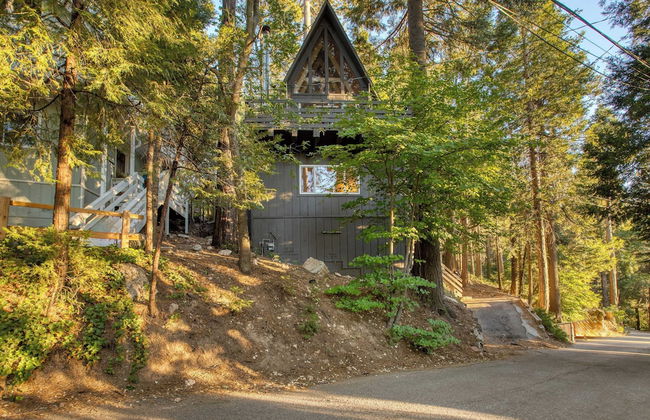 A-frame Retreat Chic and Modern Forest Views, Hammock, Outdoor Dining, Decks - Foto 39