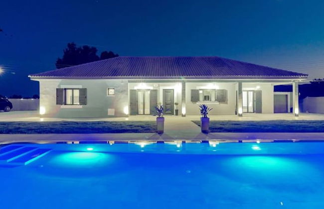 Nimar Luxury Villa - Private Swimming Pool - Foto 43