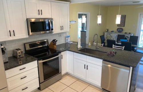 Gulfport 5-5 Pool Free Wi-Fi Parking House - Foto 22