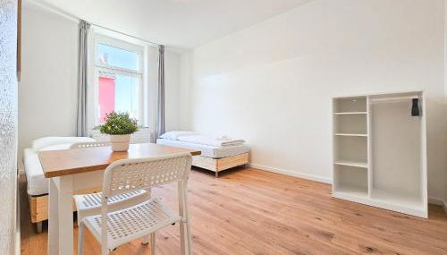 Tolstov Apartments - 3 Zimmer Wohnung - 25 Min zur Messe DUS - Foto 5, wardrobe