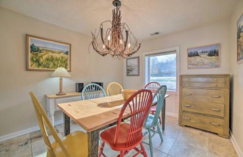 Fireplace! Waterfront Gem Near Leelanau Wine Trail - Foto 13