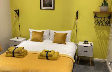 Central Sheffield 3BED 3BATH IV Pent-Apartment - Photo 54