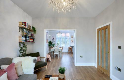 Stylish 4 bed home in Old Trafford next to MUFC - Foto 53
