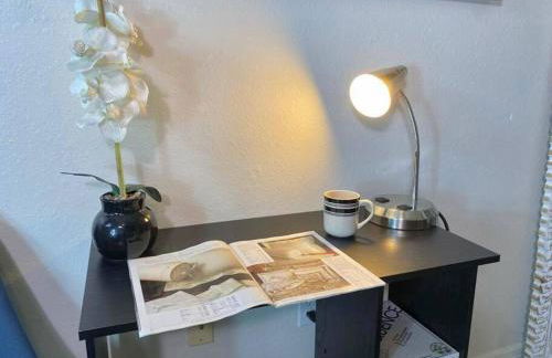 The Botanical Retreat, King Comfort & Poolside Peace - Photo 7