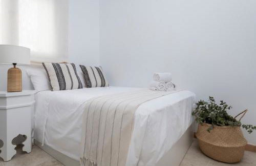 Casa nueva con piscina privada y solárium - Photo 22