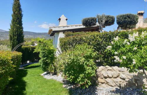 ENTRESIERRAS Apartamentos rurales con chimenea, barbacoa y espacio para eventos - Foto 49