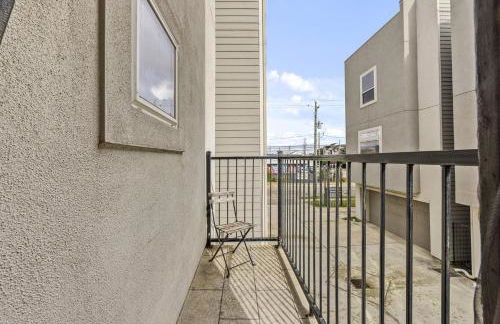 Rooftop EaDo Nr Downtown Yard BBQ Games WiFi - Foto 23