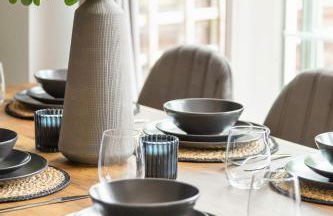 9RA - 4BD House - Wembley Views - Foto 41