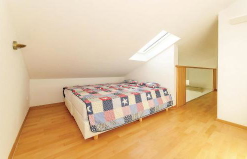 Cozy Apartment In Miskovici With Wifi - Foto 24