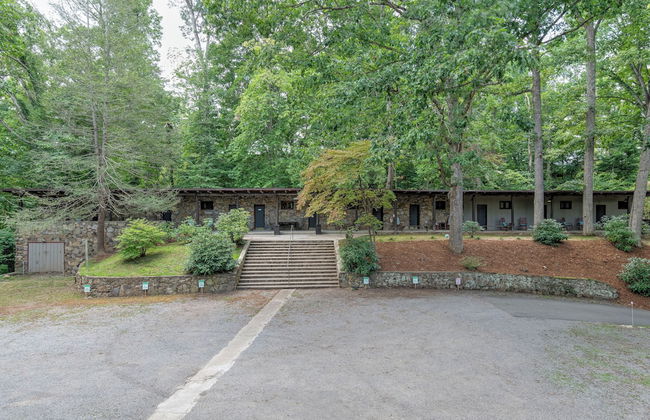 The Furry Lodge & Suites 13 - Foto 9