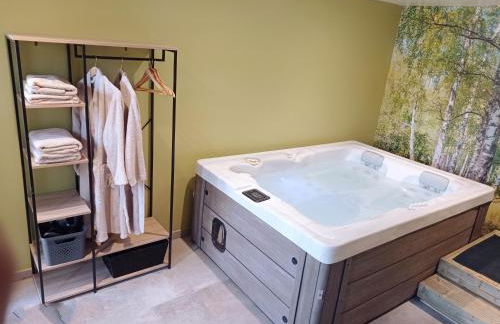 Gîte Les Tongs des Près, au cœur du Parc Normandie Maine - Foto 14