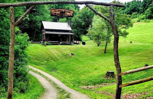 Renovated Cottage with Spa Surrounded by Beautiful Hiking Trails by Tappan Lake in Ohio - Foto 9