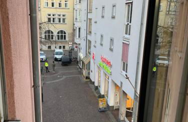 Cozy & Central 75 TV near Mercedes Museum, Stadium - Foto 12