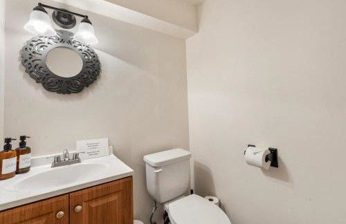 Riverfront w Cedar Hottub, Sauna, Movie Theatre - Foto 34