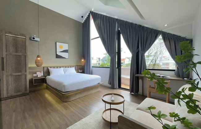 KIN WANDER TAN PHONG, THE MOONAGE - Foto 14