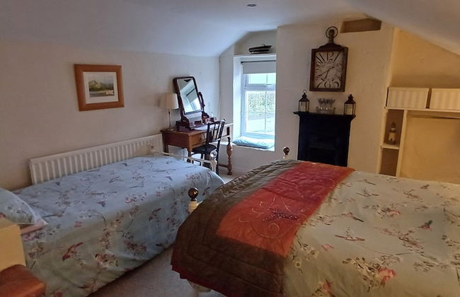 Riverside Cottage at Logwood Mill - Foto 12