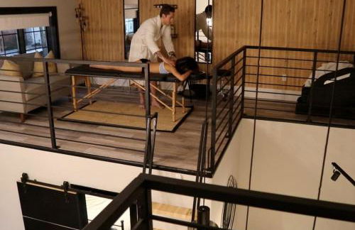 Brooklyn Bay Lofts - Modern Chic Rentals with Rooftop Terrace - Foto 6