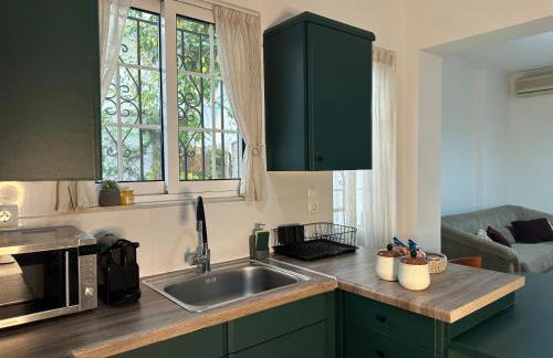 Urban lodge Agios Dimitrios - Foto 12