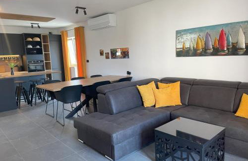 Valkane Beach Apartments - Photo 35