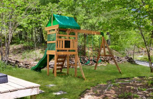 Mountain cabin w hot tub, fire pit & pet-friendly - Foto 5